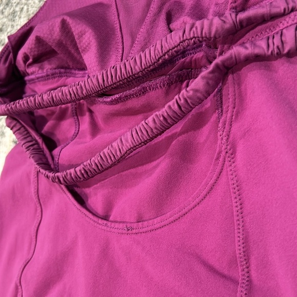 Size 4 Lululemon tank top, purple - Picture 7 of 11